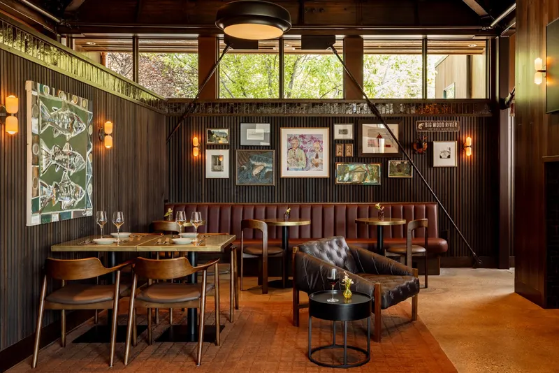 Lounge seating beside the bar at Timbers